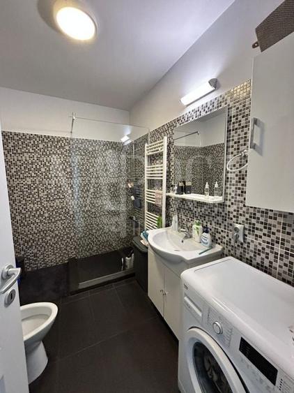 Apartament cu 2 camere decomandat în Dâmbul Rotund