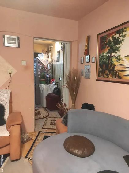 Apartament cu 2 camere decomandat în Micro 15