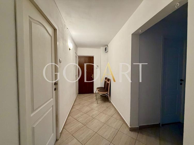 Apartament cu 3 camere decomandat, mobilat în Militari