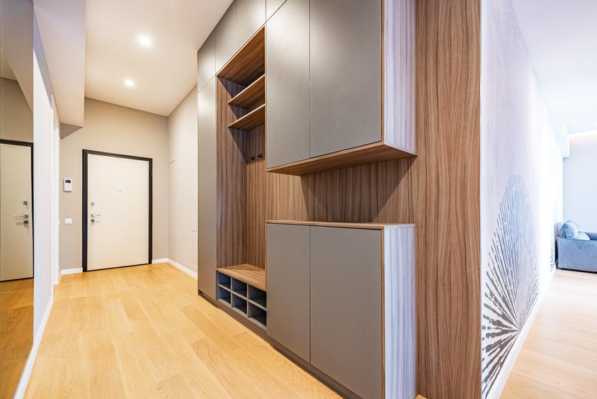Apartament cu 3 camere în Barbu Văcărescu
