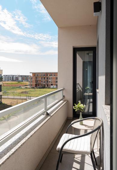 Apartament cu 2 camere decomandat, mobilat în Torontalului