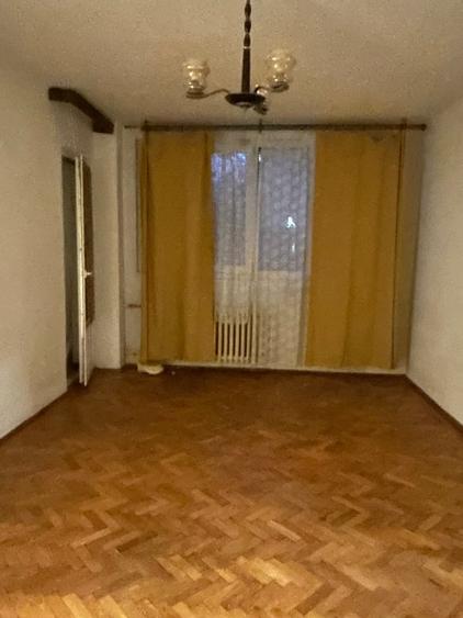 Apartament cu 2 camere semidecomandat în Iancului