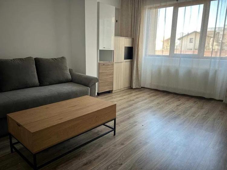 Apartament cu 2 camere decomandat în Central — fotografia 1