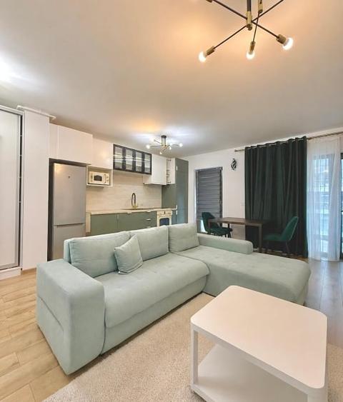Apartament cu 2 camere semidecomandat, mobilat în Floreasca