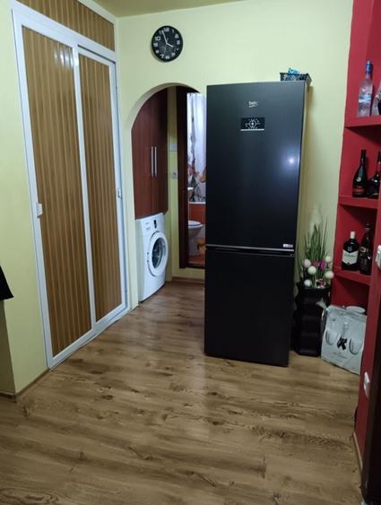 Apartament cu 2 camere decomandat în Lacu