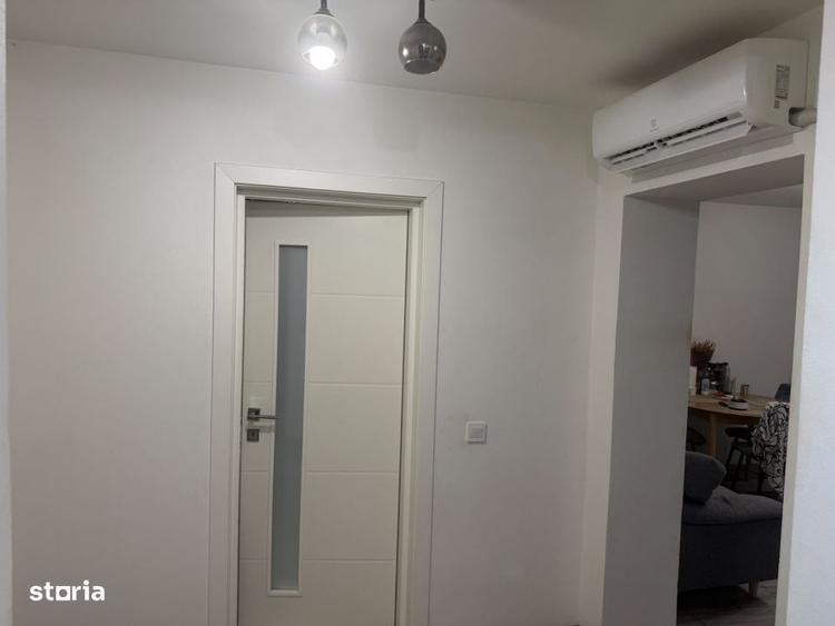 Casă cu 3 camere în Ungureni