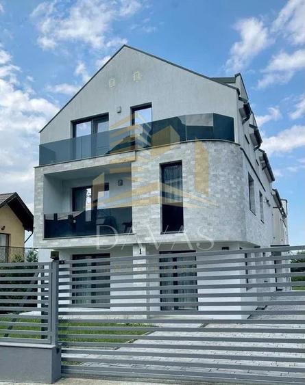 Apartament cu 3 camere decomandat, mobilat în Zorilor