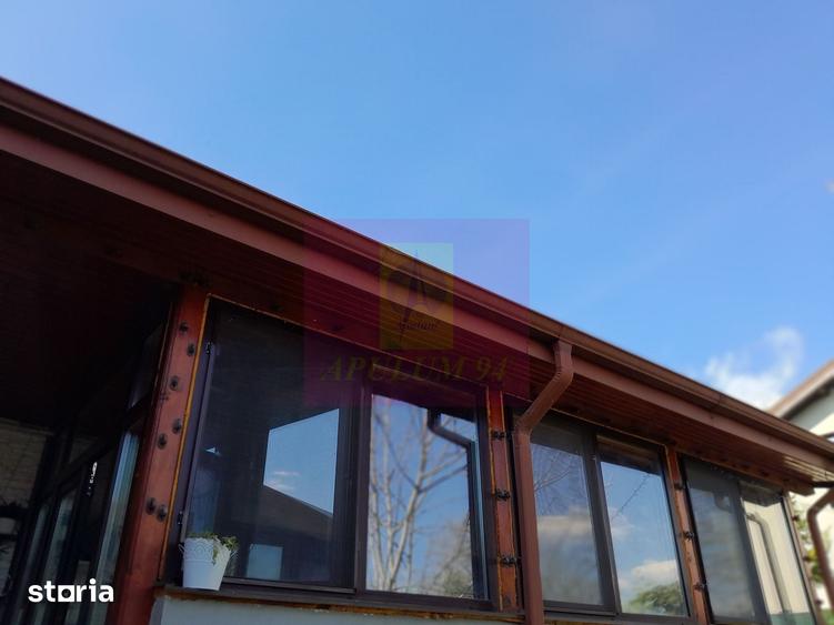 Casă cu 5 camere cu Teren 958 Mp în Central