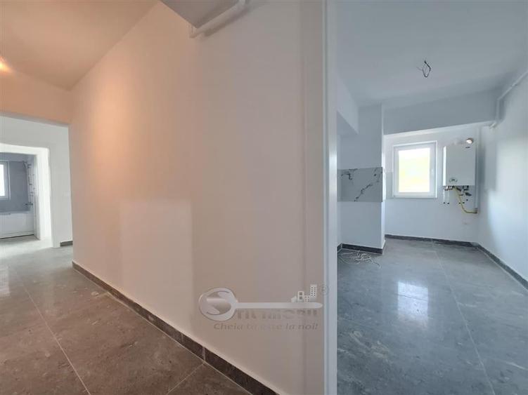 Apartament cu 3 camere decomandat în Galata