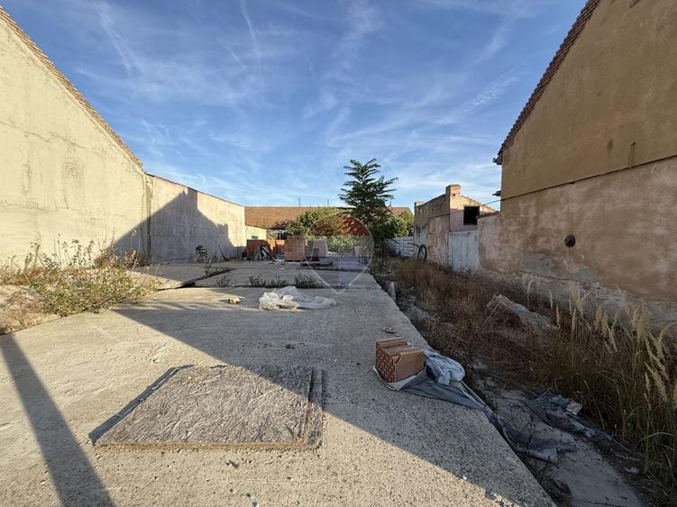 Teren Construcții intravilan de 763 mp, în Grădiște
