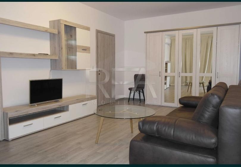 Apartament cu 2 camere decomandat, mobilat în Metalurgiei