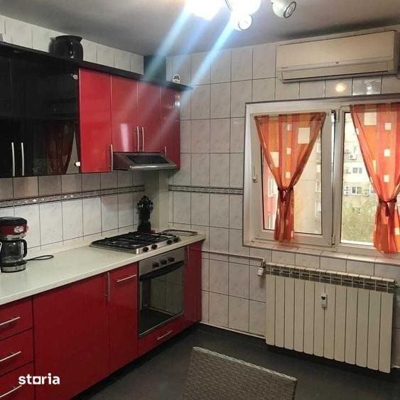 Apartament cu 3 camere decomandat în 13 Septembrie