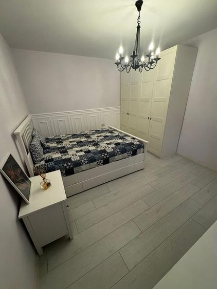 Apartament cu 2 camere decomandat, mobilat în Peninsula