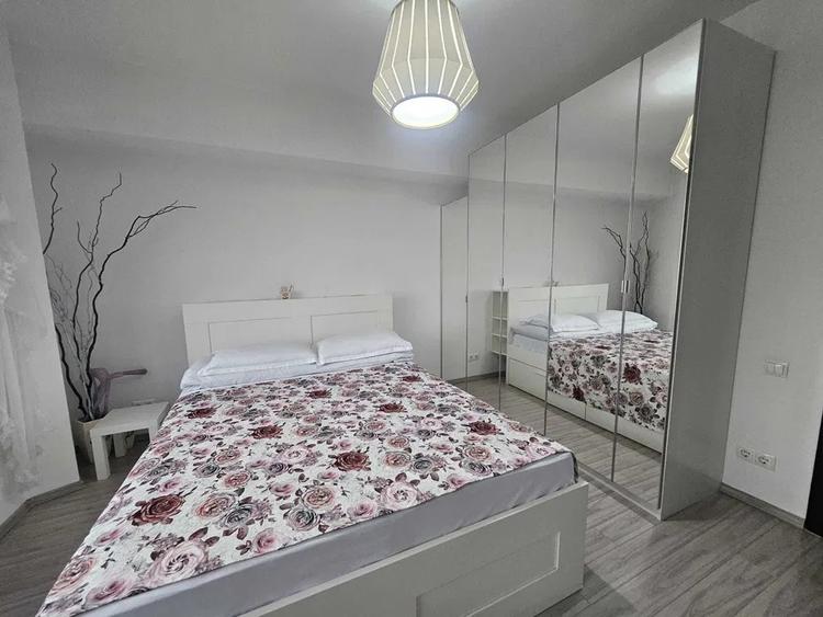 Apartament cu 2 camere semidecomandat, mobilat în Lacul Morii