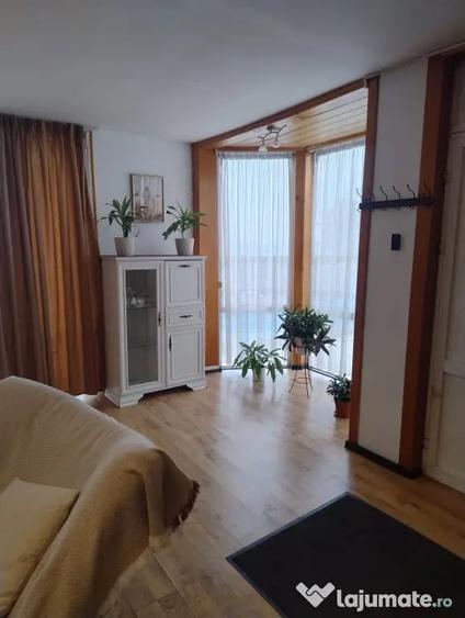 Casă cu 3 camere în Central