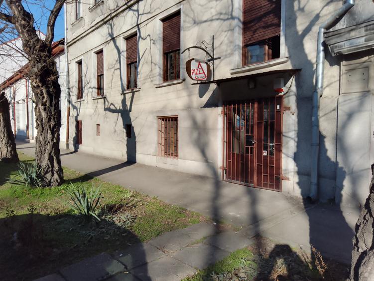 Spațiu comercial, de 130 mp, în Sinaia