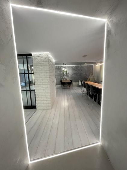 Penthouse cu 5 camere decomandat, mobilat în Herăstrău
