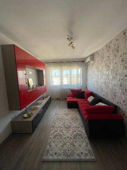 Apartament cu 2 camere semidecomandat, mobilat în Central