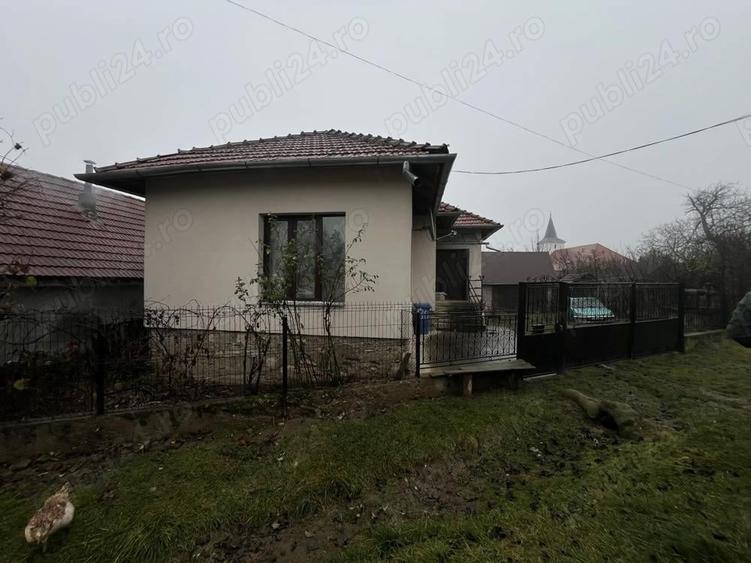 Casă cu 3 camere cu Teren 1114 Mp în Vechea