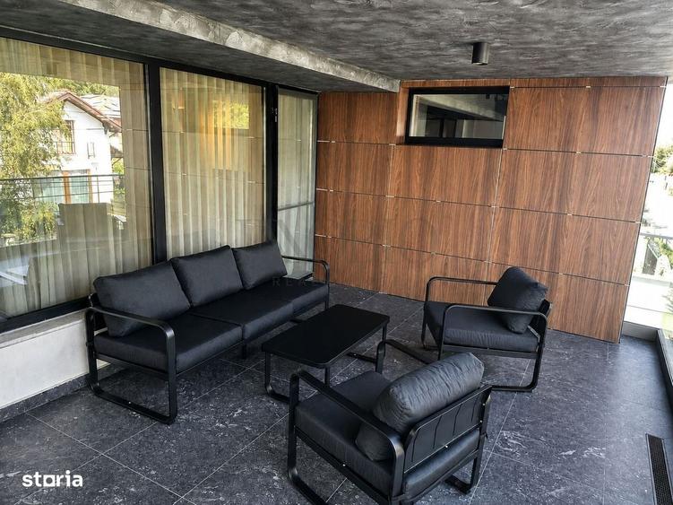 Apartament cu 4 camere, mobilat în Central