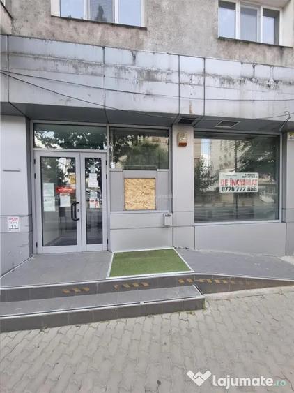 Spațiu comercial, de 120 mp, în Central