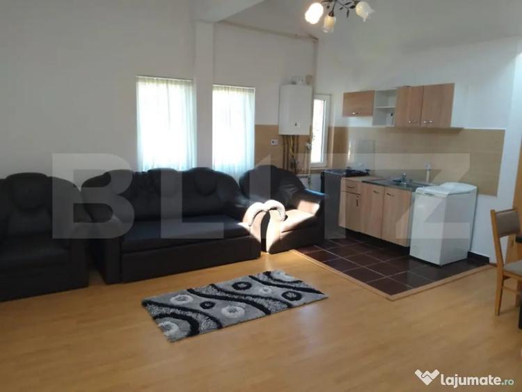 Apartament cu 3 camere semidecomandat în Gilău