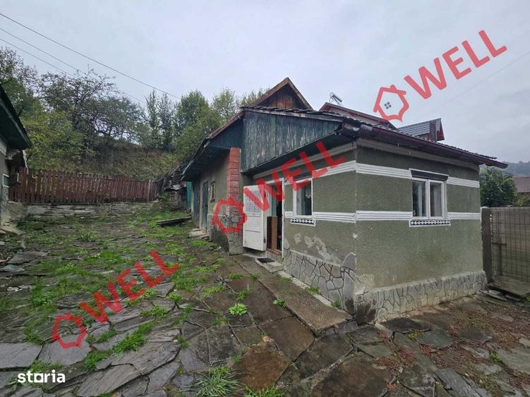 Casă cu 2 camere în Crasna