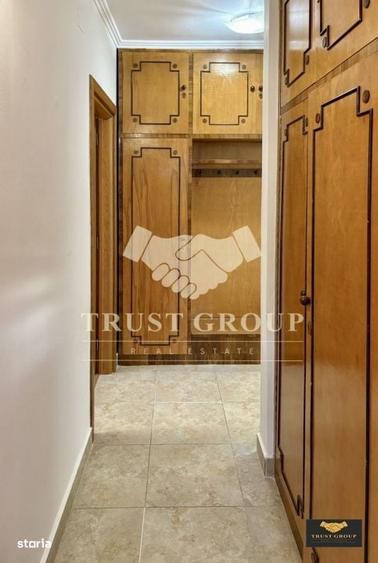 Apartament cu 3 camere decomandat în Domenii