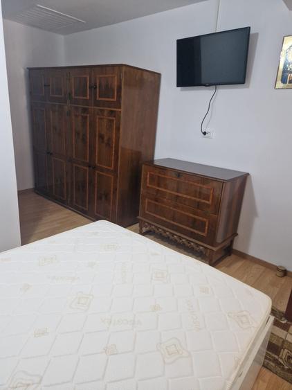 INCHIRIEZ CAMERA ,baie ,bucatarie (CU TOATE UTILITATILE ) la casa - 3