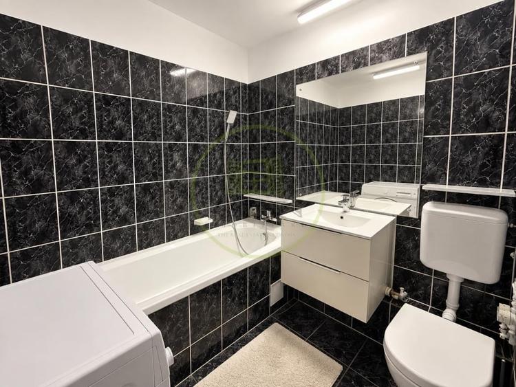 Apartament cu 2 camere semidecomandat, mobilat în Rahova