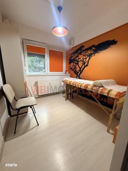 Apartament cu 3 camere în Mihai Bravu
