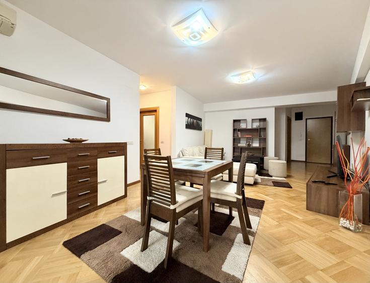 Apartament cu 3 camere semidecomandat, mobilat în Herăstrău