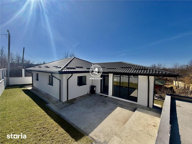 Casă cu 4 camere cu Teren 500 Mp în Bârnova
