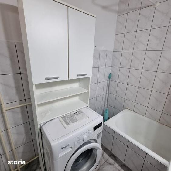 Apartament cu 2 camere decomandat în Democrației