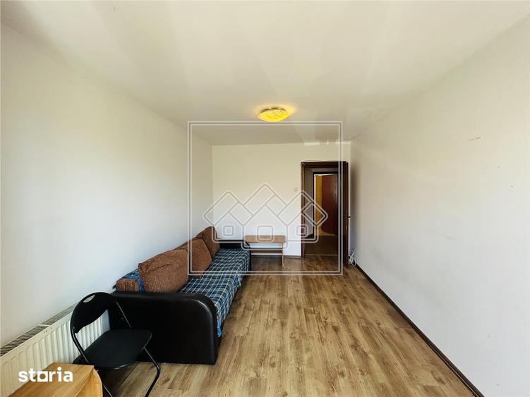 Apartament cu 2 camere decomandat în Terezian