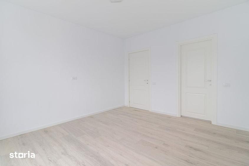 Apartament cu 5 camere în Adunații-Copăceni