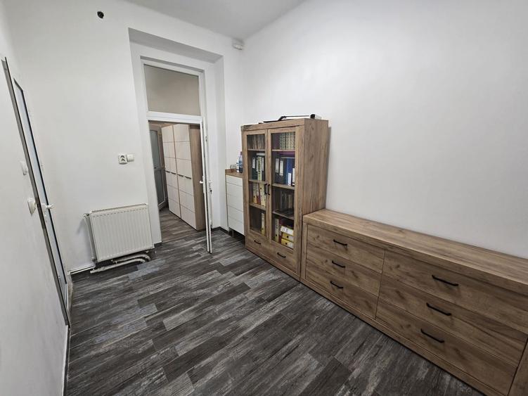 Casă la curte comună 55 mp/utili Timsioara 105.000 Euro - 2