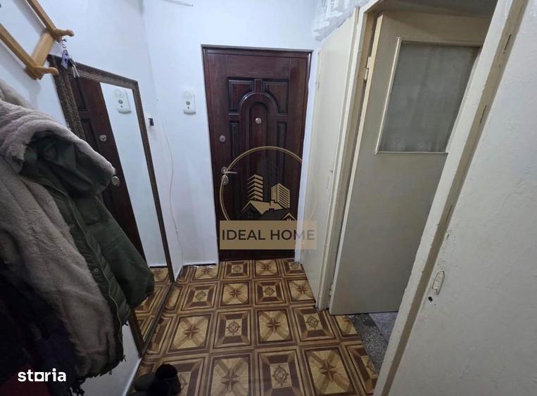 Apartament cu 3 camere semidecomandat în Dacia