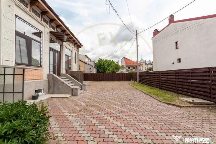 Casă cu 4 camere cu Teren 224 Mp în Central