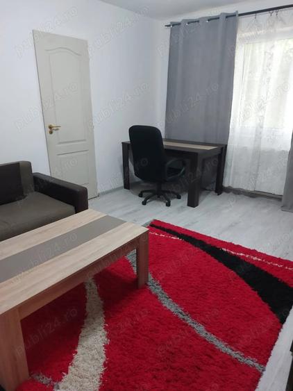 Apartament cu 2 camere semidecomandat în 14 Mai