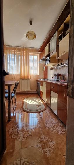 Vand apartament 2 camere - 5