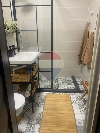 Apartament cu 3 camere decomandat, mobilat în Aviatorilor