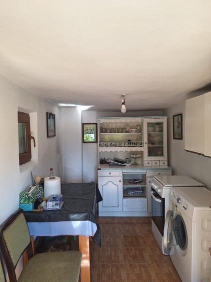 Casă cu 5 camere cu Teren 2724 Mp în Recea