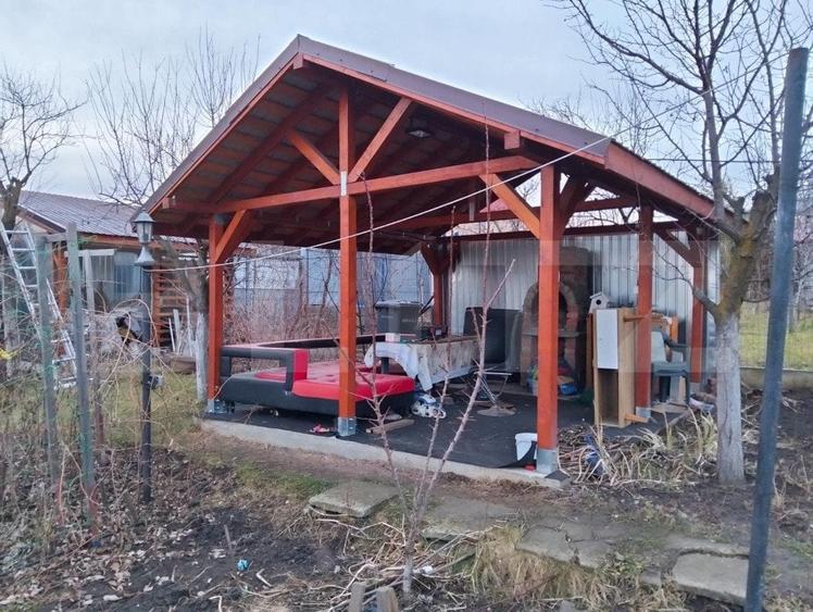 Casă individuală cu 4 camere cu Canalizare în Dâmbul Rotund