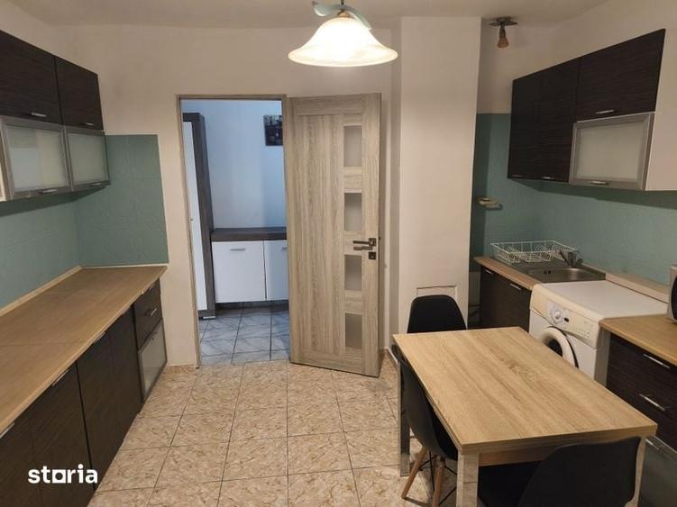 Apartament cu 2 camere decomandat în Bucovina