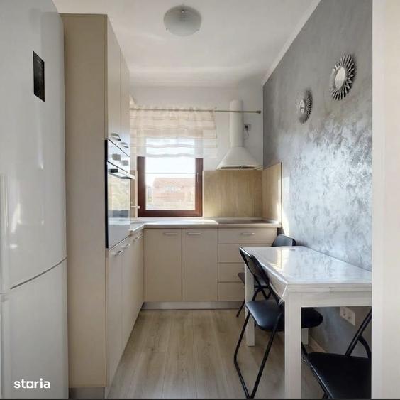 Apartament cu 2 camere, mobilat în Central