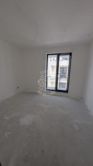 Apartament cu 2 camere semidecomandat în Sud