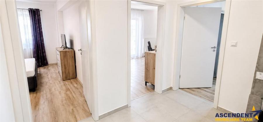 Apartament deosebit,decomandat,terasa, loc parcare,boxa,cond - 2