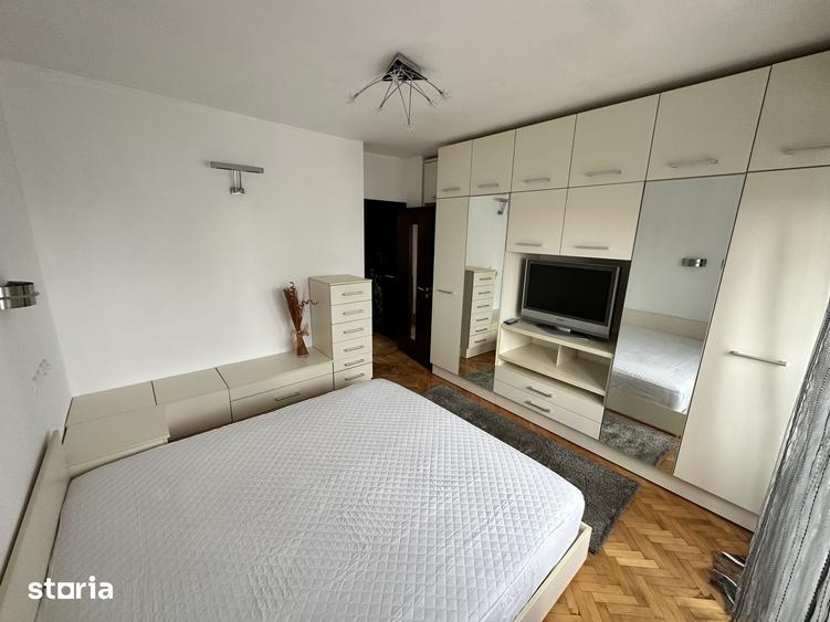 Apartament cu 2 camere decomandat în Școlilor