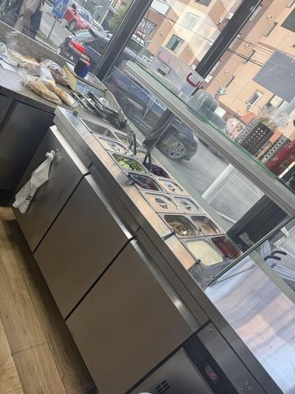 Spațiu comercial, de 56 mp, în Roșu